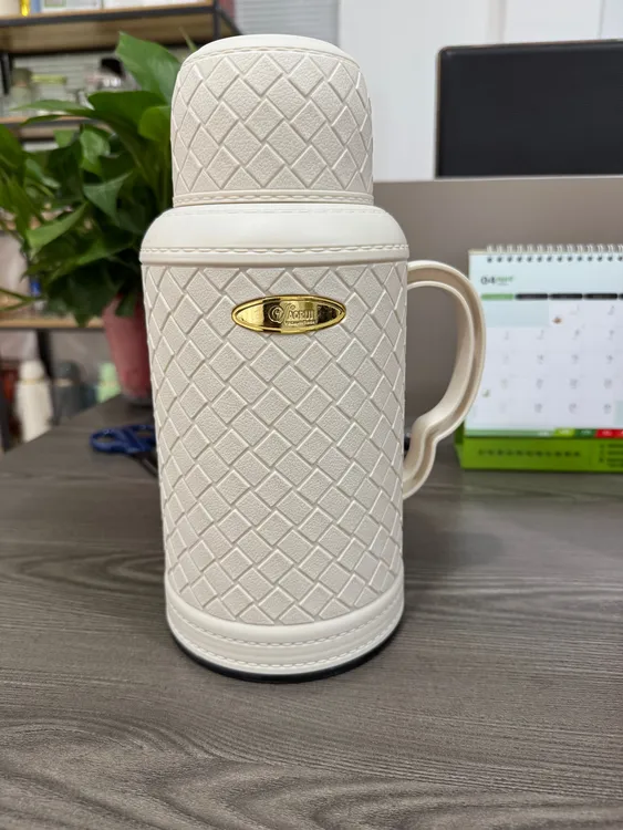 新款菱纹壶保温壶1600ML户外家用旅行大容量保温壶