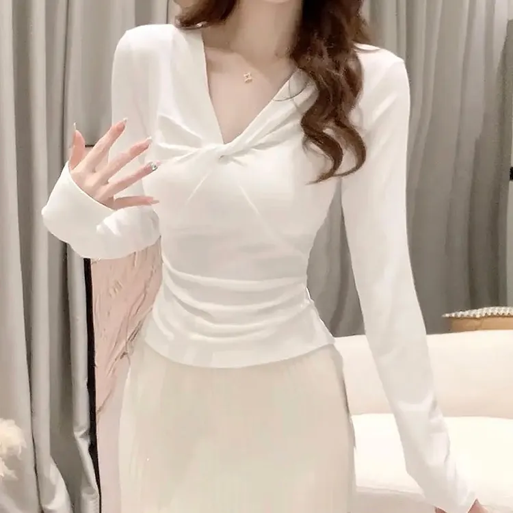 粉色V领长袖打底衫女2025早秋冬新款显瘦扭结显瘦T恤上衣