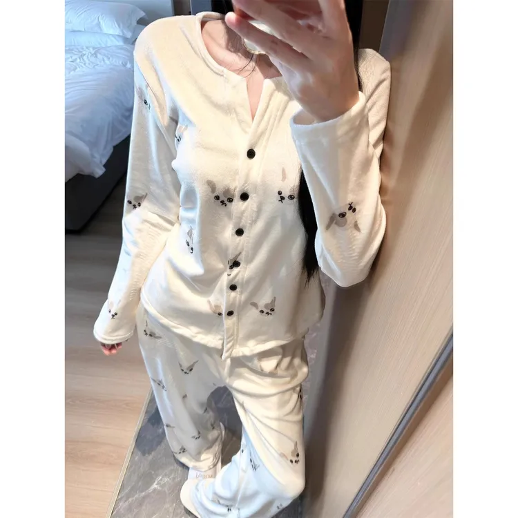 秋冬季可爱卡通小狗德绒睡衣女款加绒加厚保暖大码长裤家居服套装