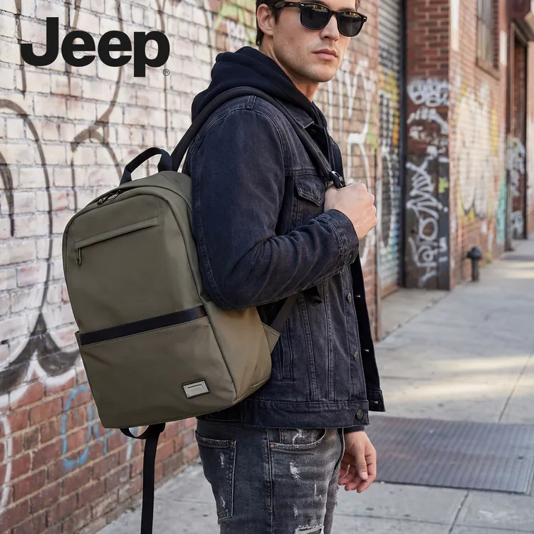 JEEP/吉普26款男士双肩包休闲轻巧旅行出差双肩包时尚多功能