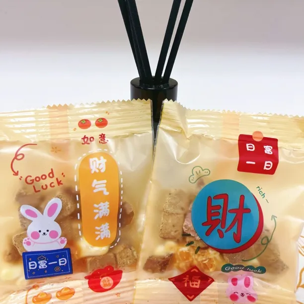 宠物零食狗狗猫猫通用冻干鸡肉粒牛肝蛋黄小型犬幼犬零食