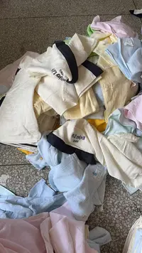《兵哥外贸》3楼33×74杂款全棉绣花毛巾 发5张 微瑕疵 不挑色