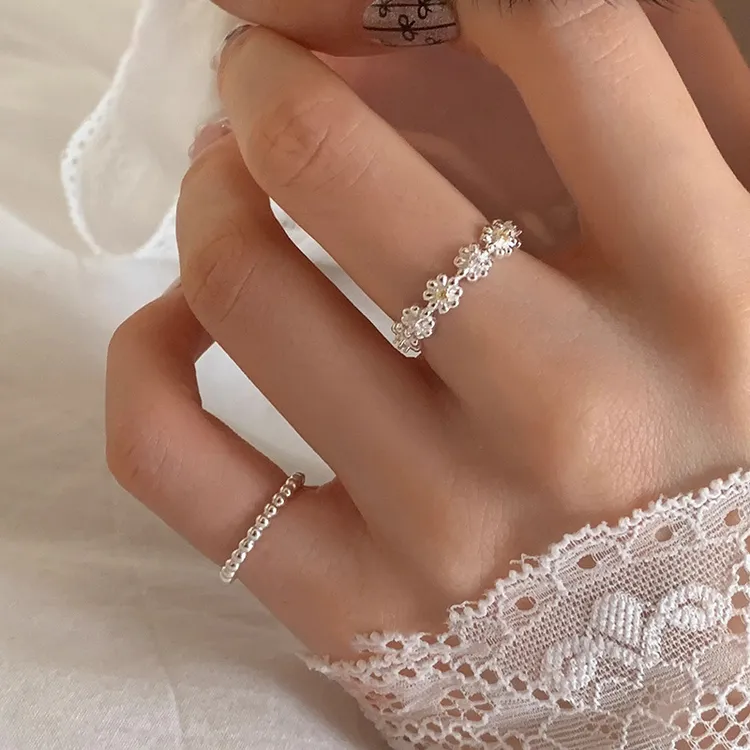 小清新花朵锆石戒指小众设计简约食指戒温柔气质轻奢高级指环新品