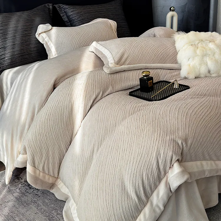 汀海 全消光牛奶绒轻奢双拼角四件套加绒加厚被子被套双面绒被罩