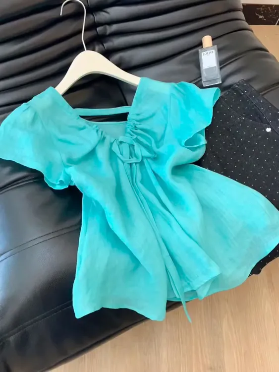 2025夏季新款多巴胺色系甜美风系带设计感小衫女通勤时尚v领上衣