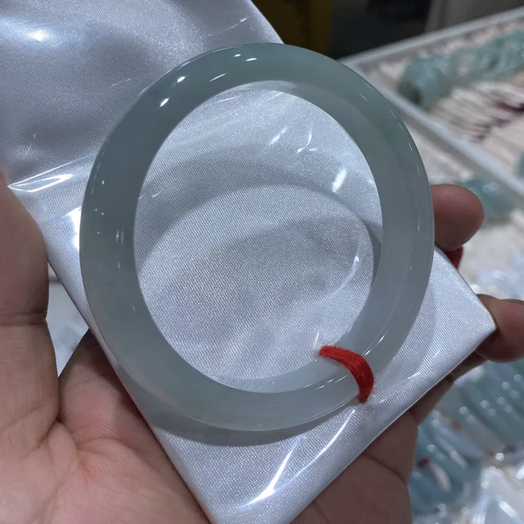 缅甸天然A货翡翠