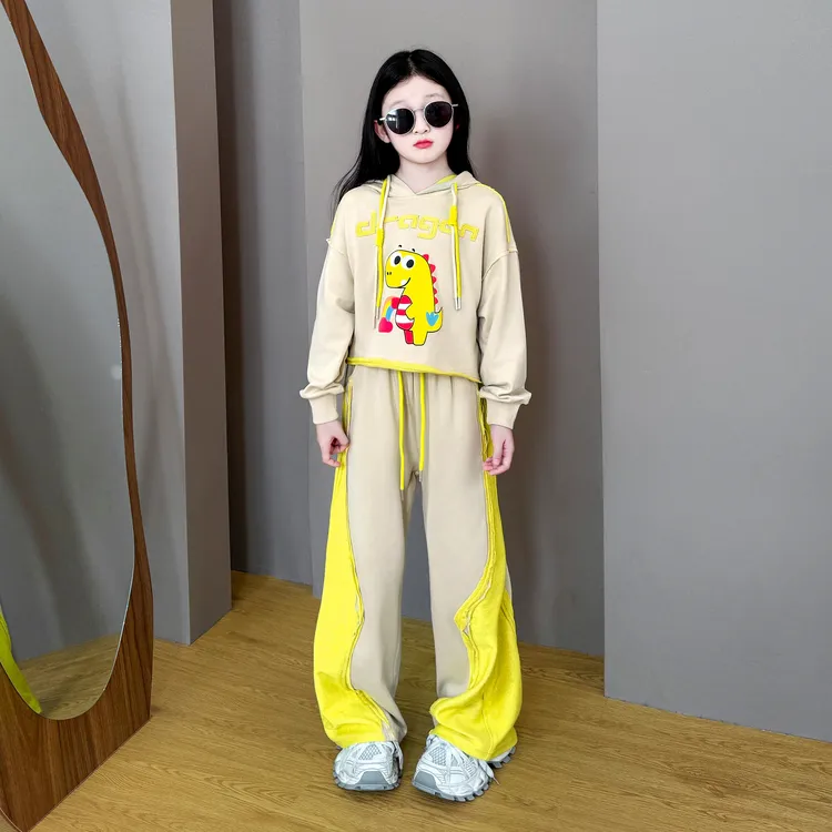 女童休闲洋气春秋季新款2025女孩韩版宽松印花连帽卫衣阔腿裤套装