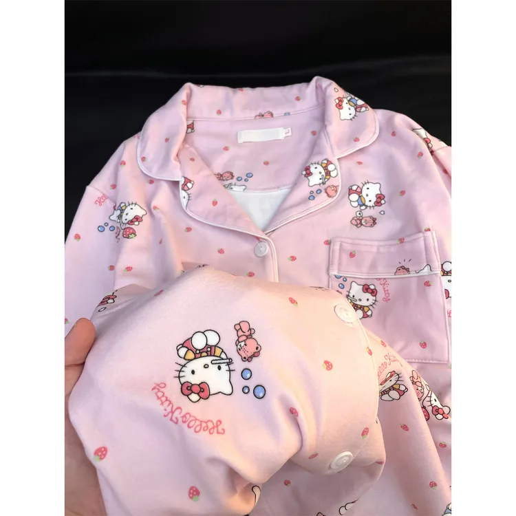 可爱粉色Hello Kitty德绒睡衣女秋冬保暖加厚保暖长袖家居服套装