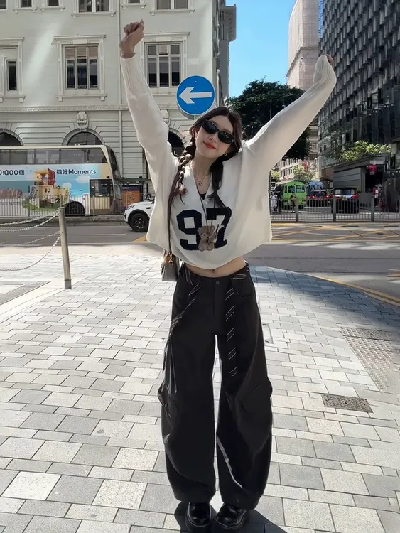 秋季美式辣妹穿搭一整套V领长袖针织毛衣百搭高腰阔腿裤两件套装