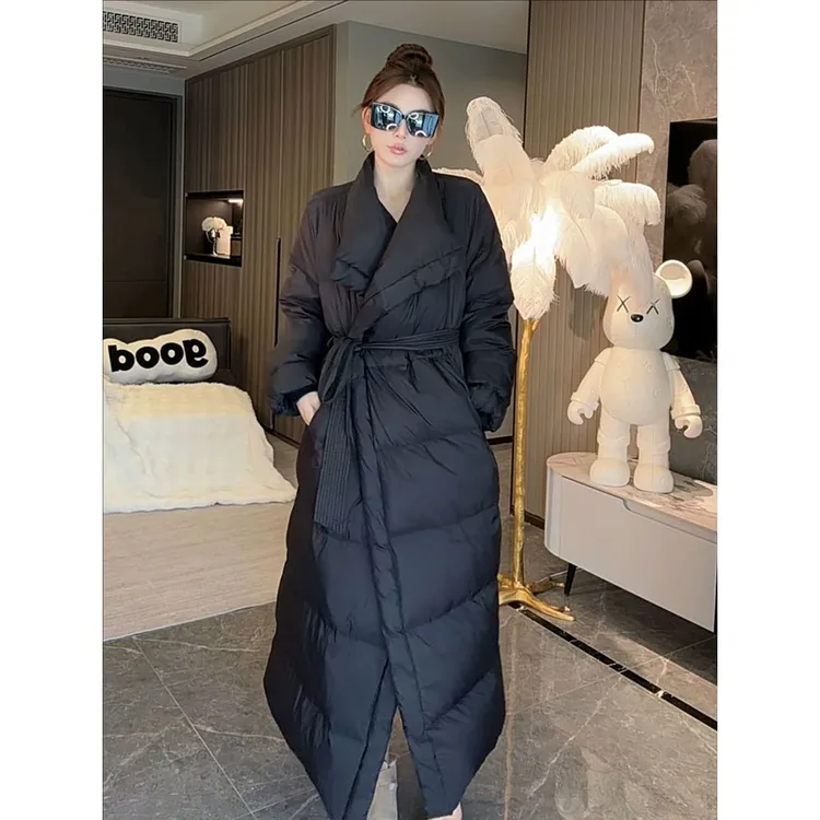 【现货】高级感气质长款翻领棉服女2025冬季新款系带收腰显瘦外套