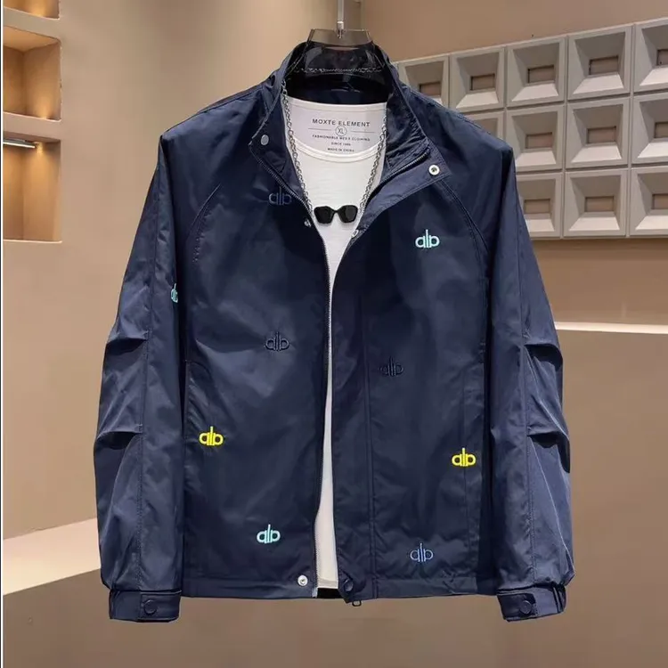 刺绣立领男秋季高街字母长袖夹克春秋户外时尚防风外套男士