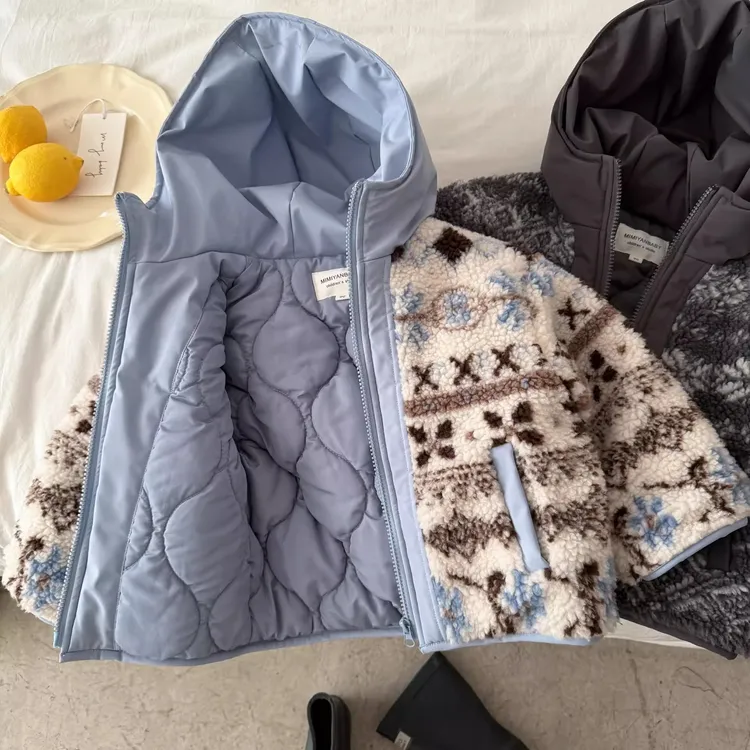 儿童羊羔绒外套男女童加厚大衣2025冬新款宝宝连帽提花棉服保暖