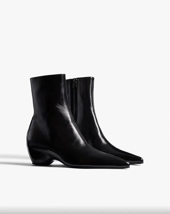 FM冬季厚底时尚百搭秋冬保暖真皮单里低帮气质尖头靴靴子