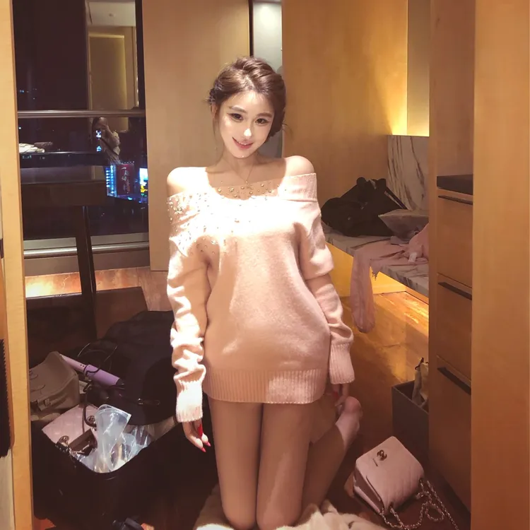 WW定制「璀璨星落」网红针织时尚百搭修身显瘦小众设计上衣半裙套装