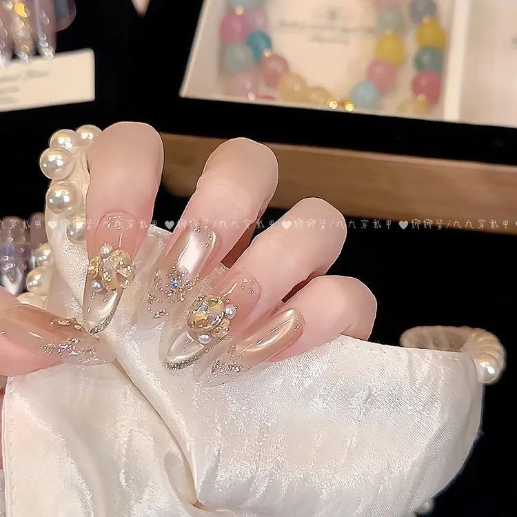 珠光宝气 手工穿戴甲侧光绸缎猫眼高级显白光疗美甲可拆卸穿戴甲