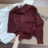 飞飞家 显白设计感带围巾~法式复古高级修身气质款针织衫Y8069红