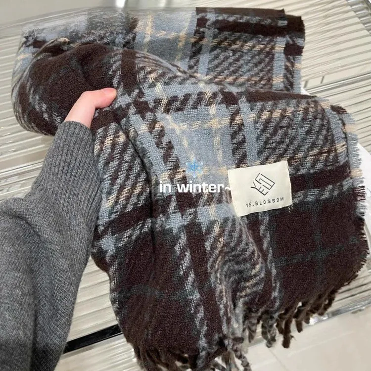 韩版护肩坎肩格子围巾男女冬季加厚抗寒保暖围脖韩系百搭学院披肩