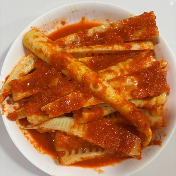 云南酸辣泡竹笋辣椒酱泡竹笋香辣下饭菜手工密封食用常温即食产品