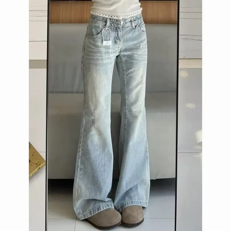 浅色微喇牛仔裤女2025春夏季新款蕾丝拼接修身显瘦垂感马蹄拖地裤