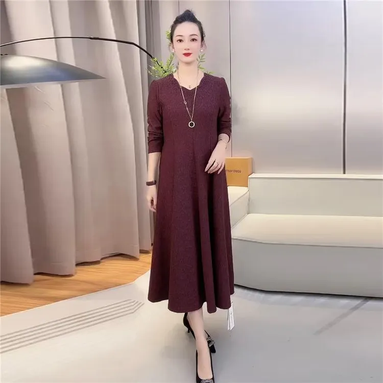 90120口袋长袖显瘦简约显瘦春秋收腰中长款新款连衣裙弹力宽松