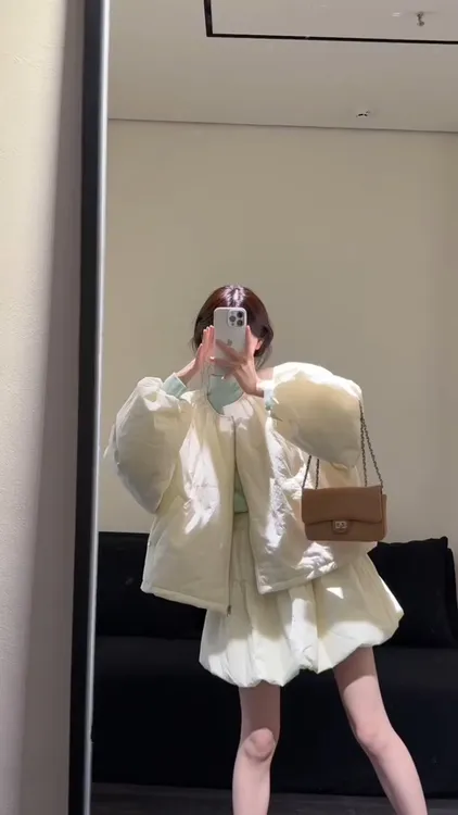 巨好看温柔风套装女加绒棉服夹克外套松紧腰蓬蓬花苞半身裙两件套