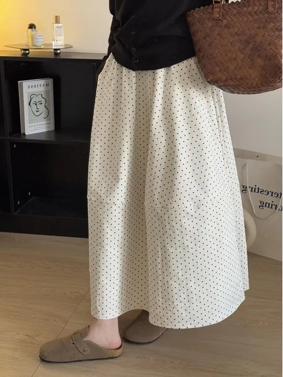 藏青色波点半身裙女2025新款遮胯显瘦气质百搭高腰休闲半身裙子