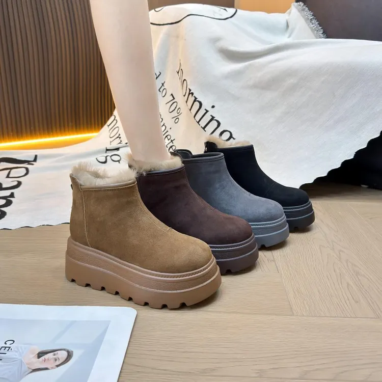 小个子厚底增高7cm加绒马丁靴女2025冬季保暖短靴配裙子雪地靴