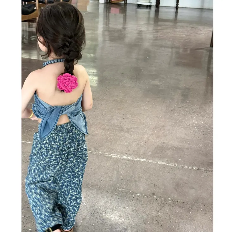 甜小七2025夏季女童时髦韩版辣妹风露背挂脖背心碎花休闲裤套装