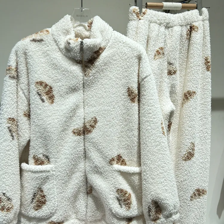 秋冬加厚奥粒绒女生卡通减龄可外穿睡衣家居服套装