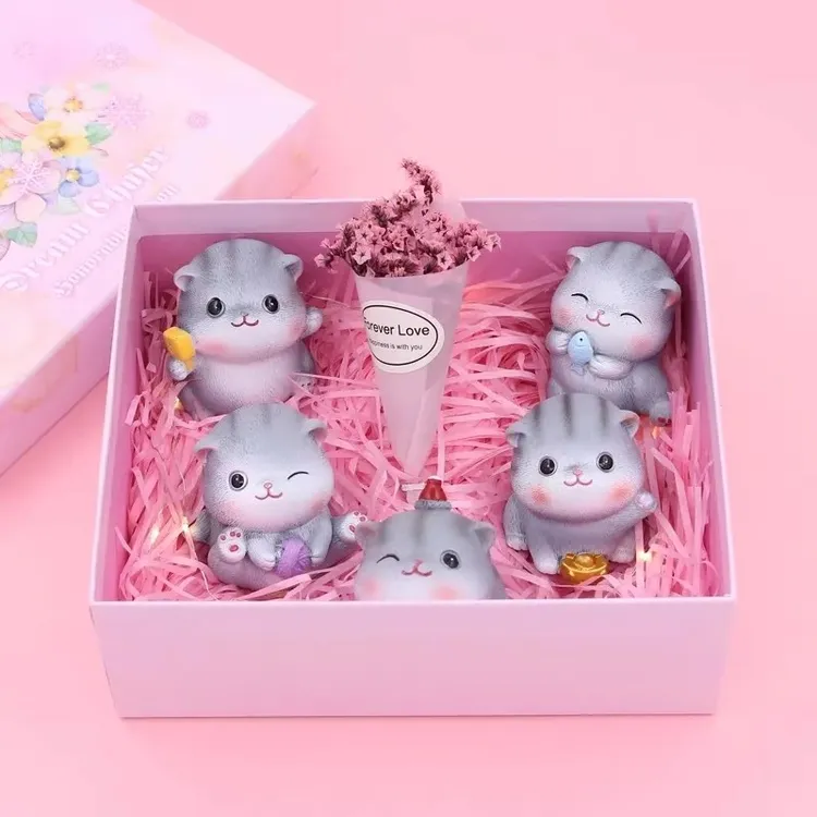 生日礼物小众高级送闺蜜女友姐妹猫咪桌面摆件可爱玩具送女生礼品