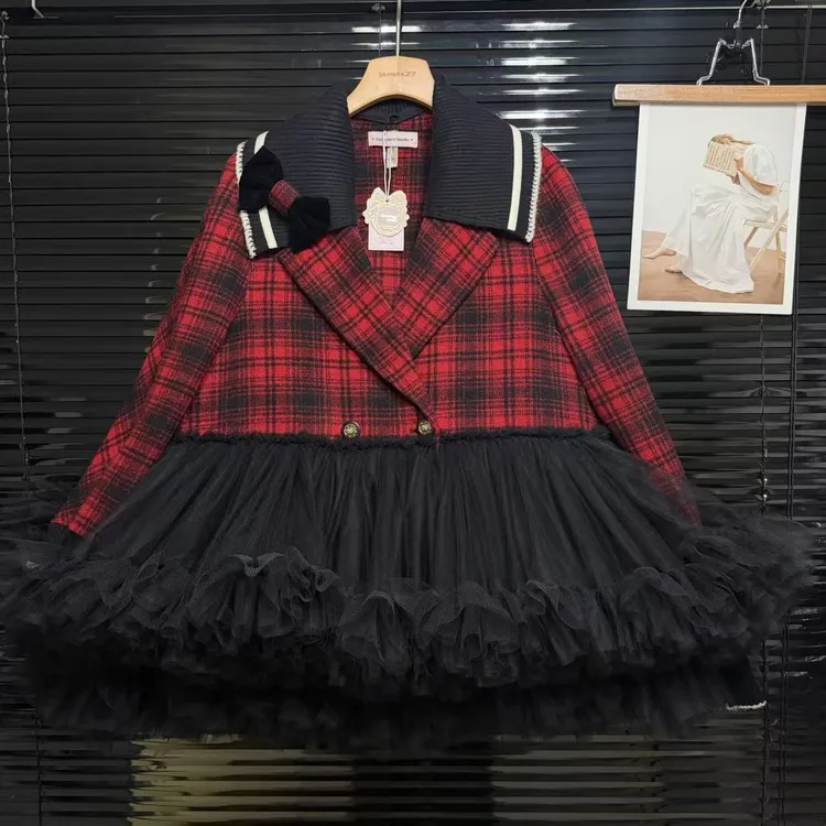 5772设计师款美式复古红黑色格纹彩点毛呢宽松翻领外套蓬蓬裙