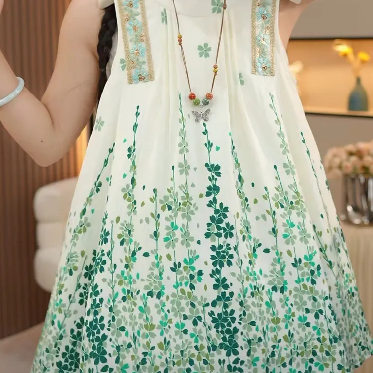 夏季2025新款儿童度假风连衣裙女童时尚高级感无袖背心连衣裙