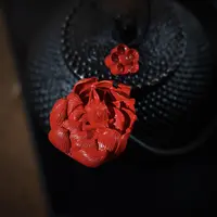 含辰砂工艺品高含量朱砂红砂九尾狐吊坠