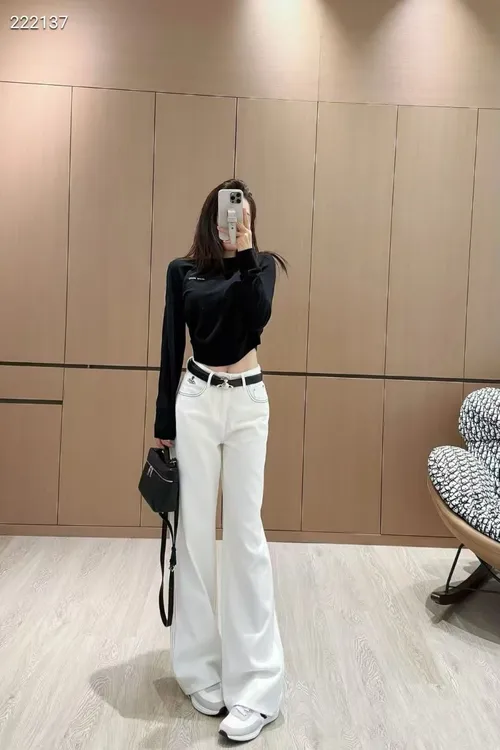 飞船图案，爆款希太后牛仔发财裤裤型显瘦茉寻