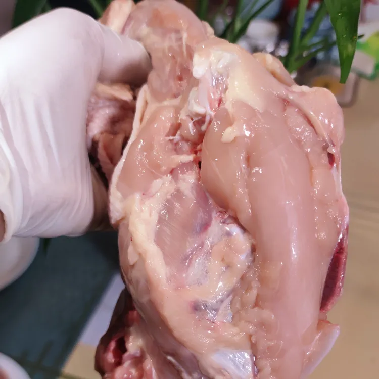生鸡架鲜鸡肉萌宠生骨肉