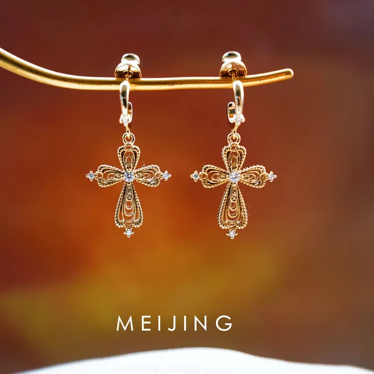 黄铜耳饰 【鸢尾】新款镶钻十字架耳坠加C型半圆ins高级感耳环