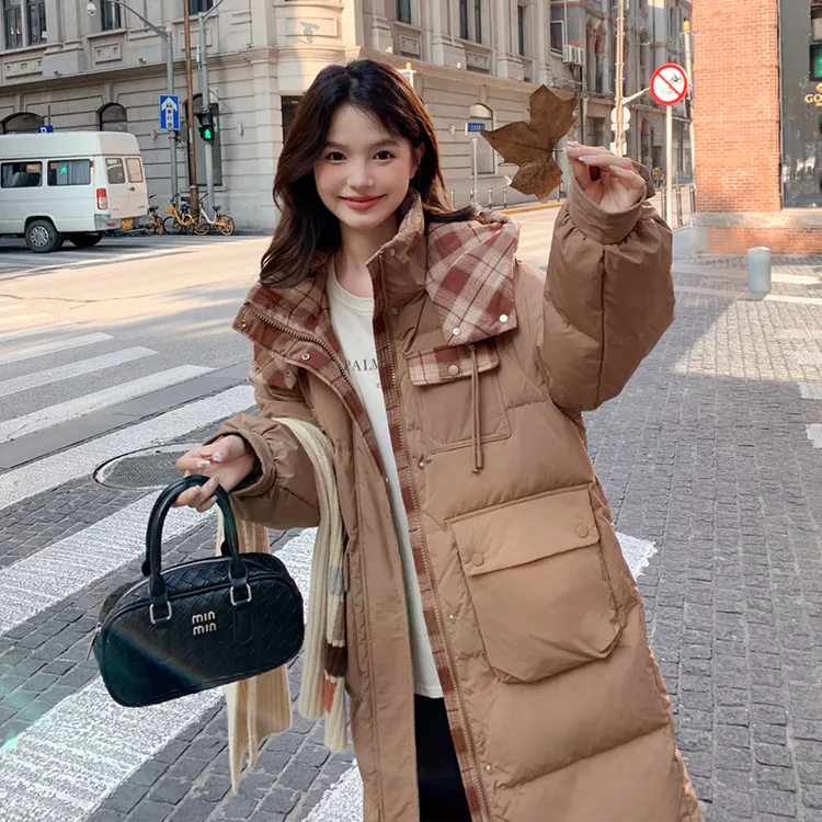 明明推荐胖mm加肥加大码羽绒服女情侣格子休闲撞色保暖大长款女装