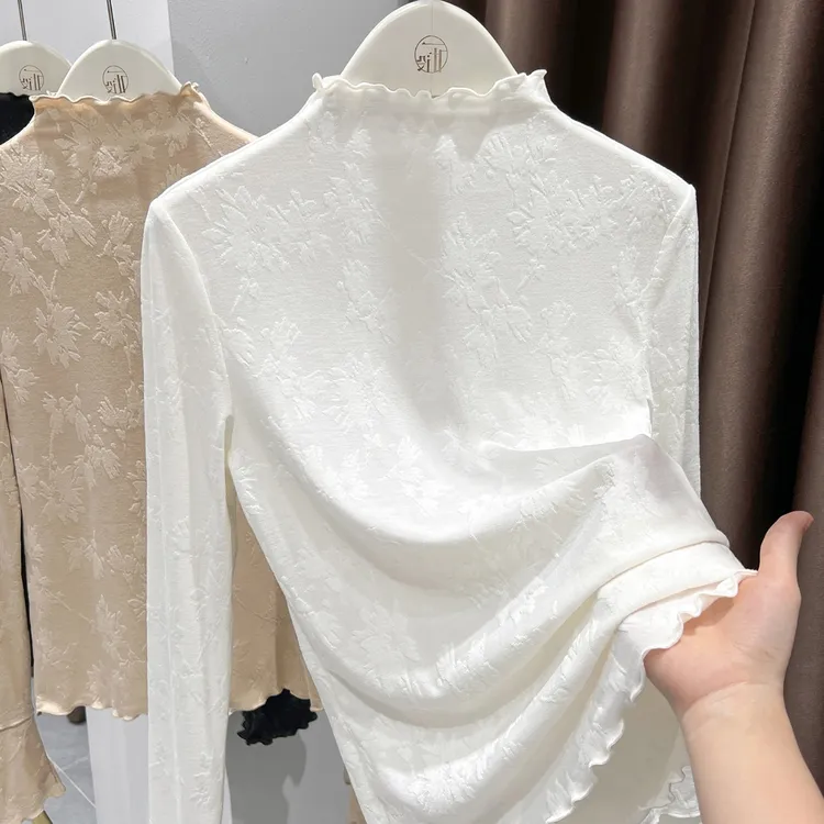 极简风米白色木耳边女士长袖品质打底2025冬季半高领时尚百搭上衣