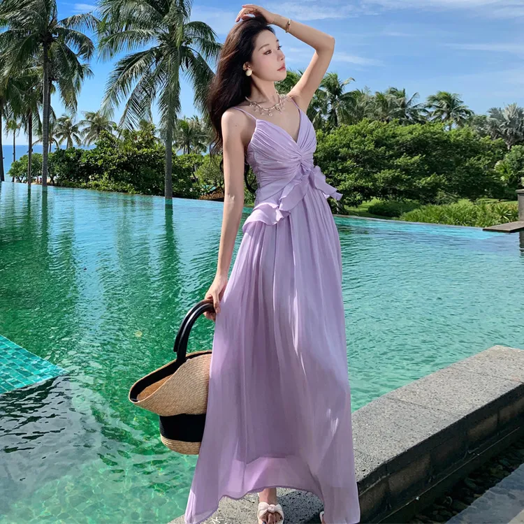 新款春夏复古优雅收腰显瘦露背设计连衣裙宴会高海边度假风连衣裙