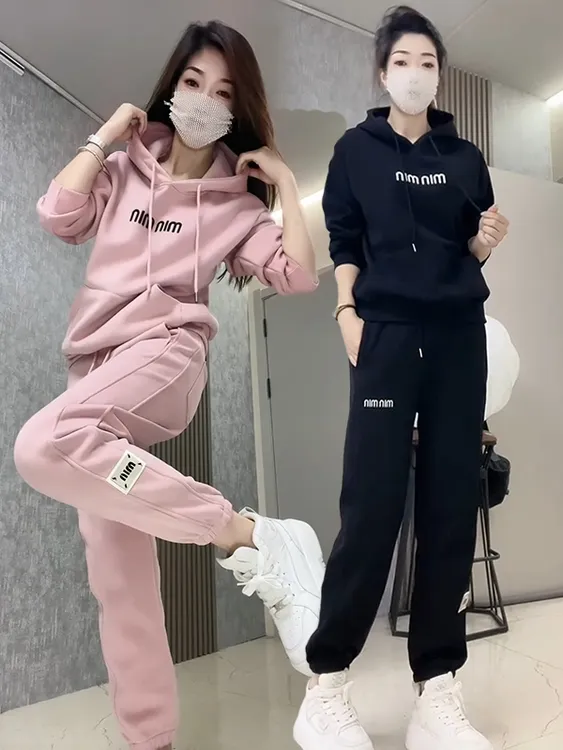 休闲运动套装显瘦加绒加厚刺绣字母减龄秋冬季百搭韩版连帽两件套