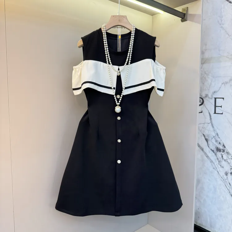 2025欧货韩系精致名媛风露肩高级感大码晚礼服度假风连衣裙886