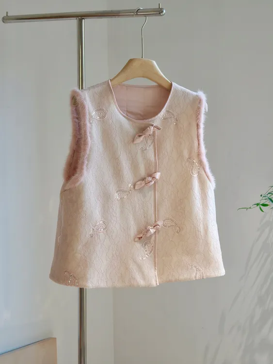 粉色新中式国风马甲绝美气质高档贵气蝴蝶扣外穿拼接毛毛马甲上衣