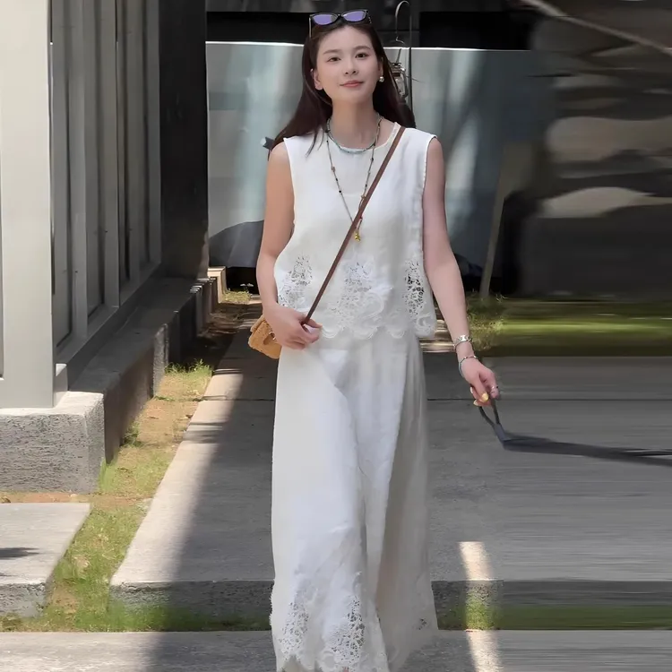 拉夏贝尔法式时尚套装裙女无袖马甲夏季新款蕾丝上衣半身裙两件套