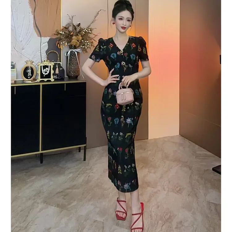 【繁花贵女】夏季连衣裙气质显瘦刺绣长裙高级感修身时尚洋气裙子