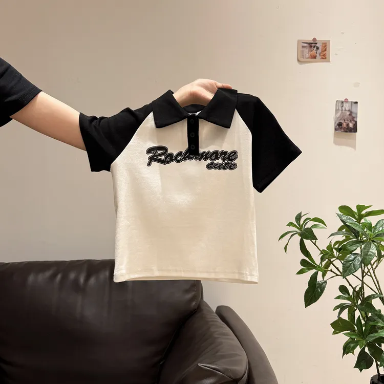 白色字母洋气印花短袖T恤女夏新款小个子拼接撞色polo领短款上衣