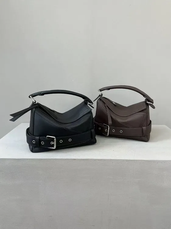 头层牛皮几何包皮带扣装饰保龄球手提包波士顿枕头包单肩斜挎包女