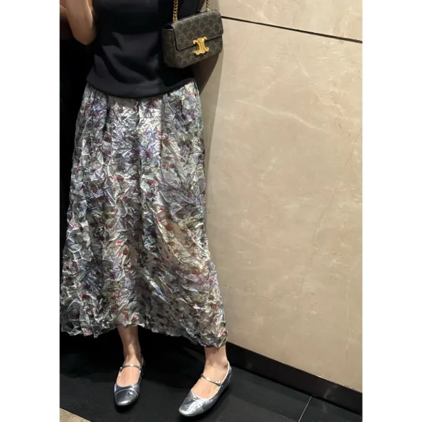 【梦幻花园】MEGANLE 滤镜感油画纱松紧腰压褶半身长裙2025174