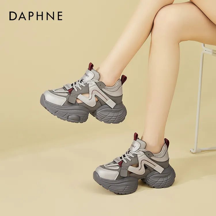 Daphne/达芙妮小白鞋女镂空透气网鞋爆款厚底休闲鞋时尚老爹鞋