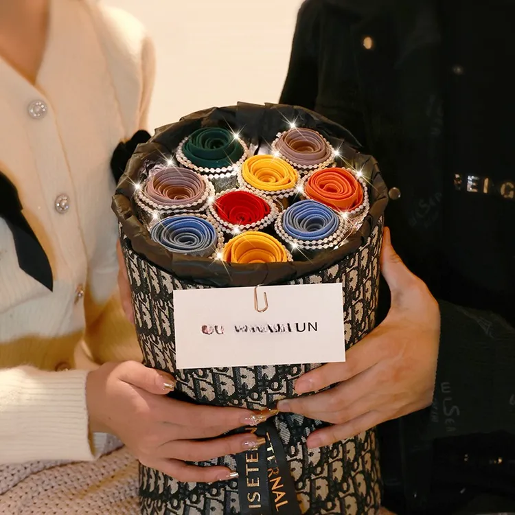 520情人节礼物送老公男友男士内裤花束实用男生日惊喜浪漫仪式感