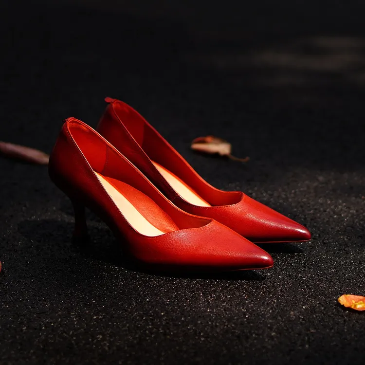 水洗马皮浅口性感黑色细跟高跟鞋女浅口法式职场单鞋小众不累脚